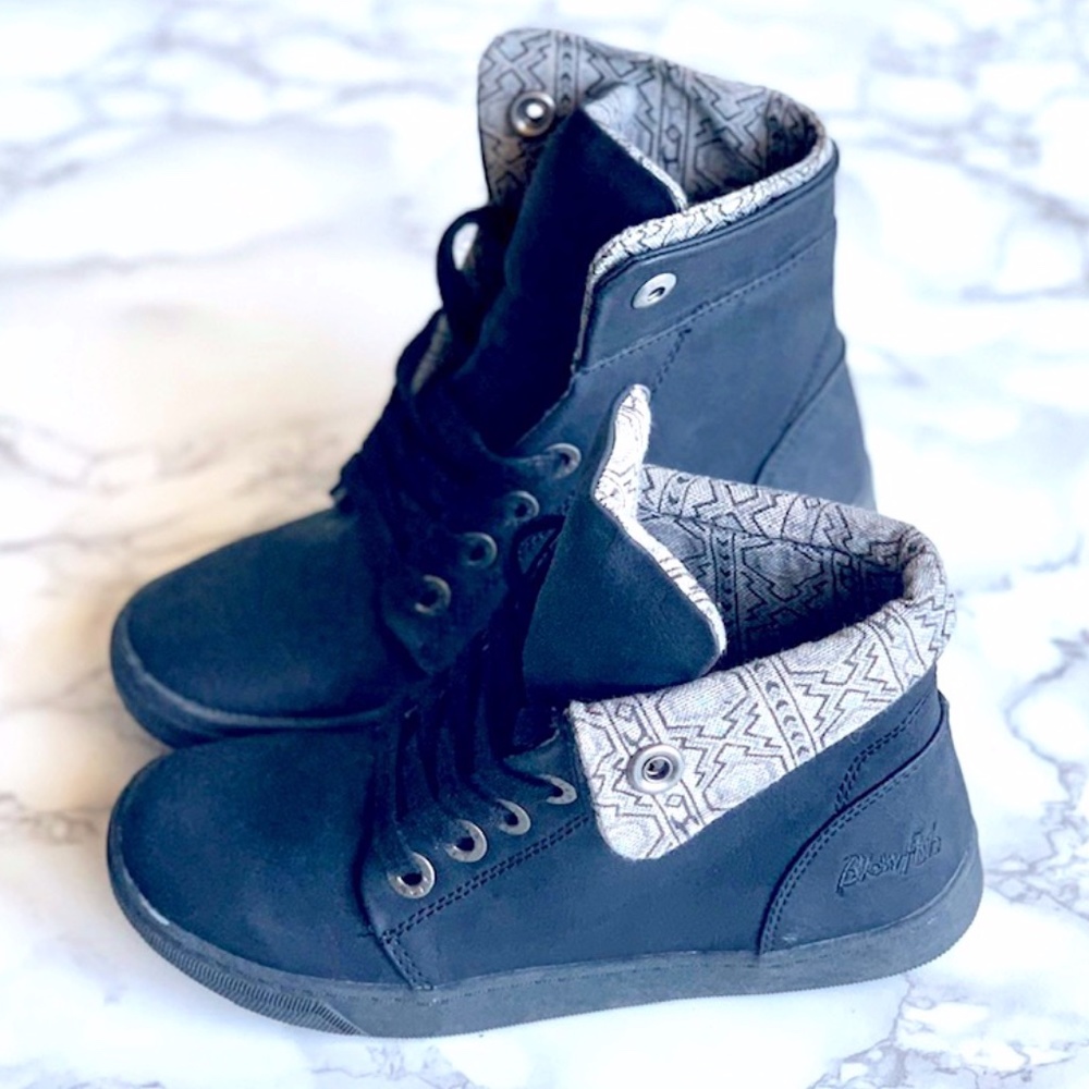 3/$40 ⭐️ BLOWFISH Kids Hi Top Fold Over Boots SIZE 13.5 (NEW)